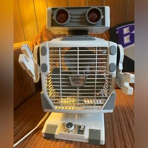 Vintage 1986 Robeson Robo Fan. Eyes light up, oscillates.
